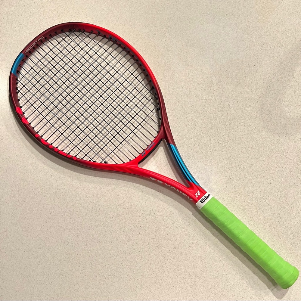 Yonex Vcore 100 (2021)